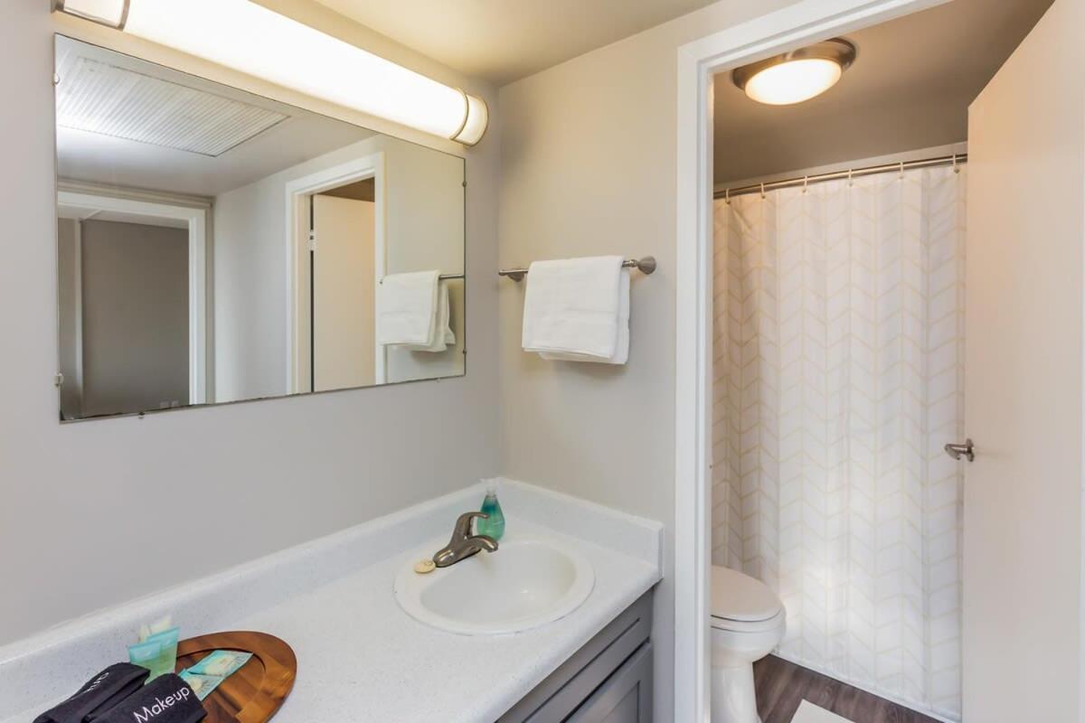 Bargain Memphis Apartment W Hdtv & Wifi Экстерьер фото